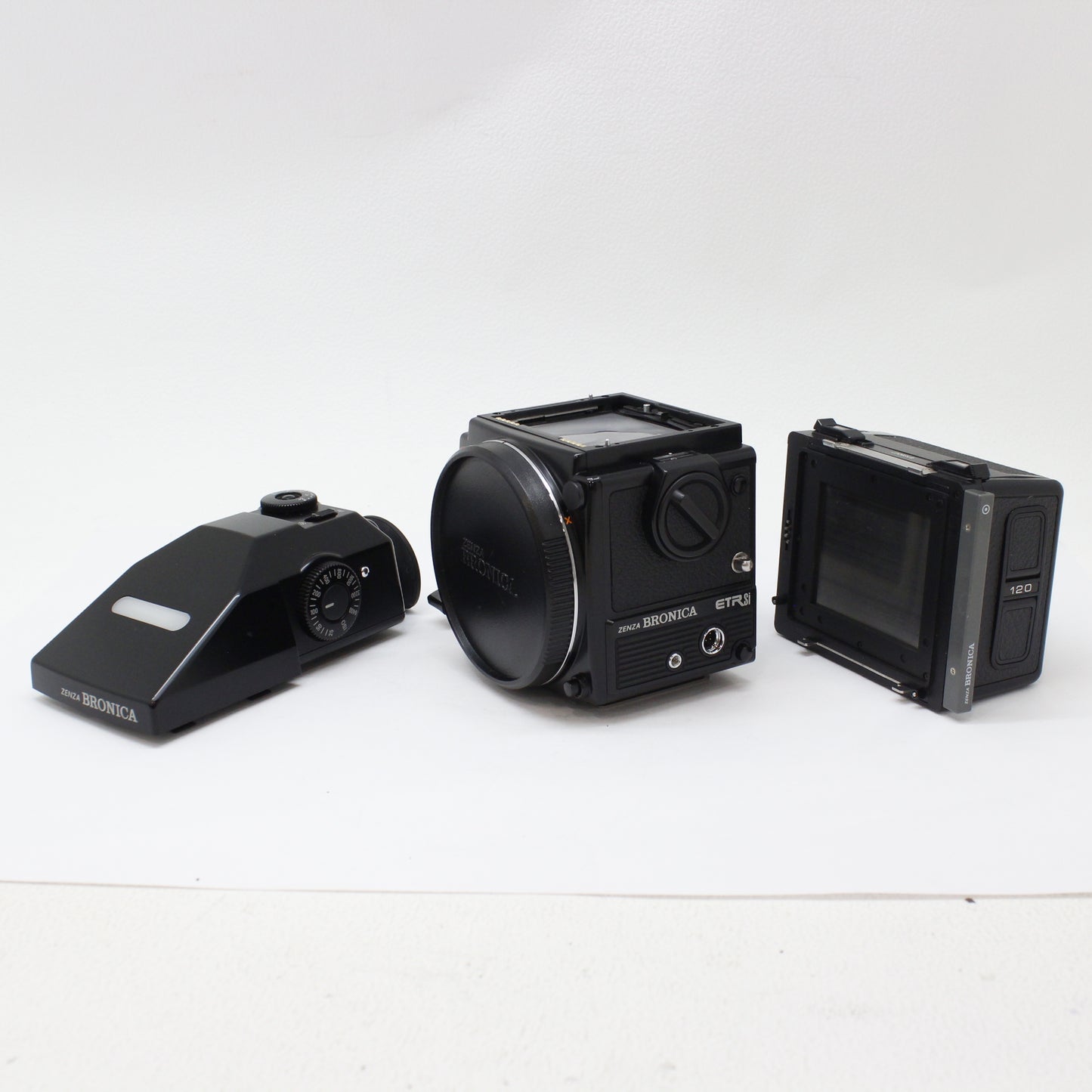 中古 BRONICA ETRSi AE-IIIファインダー付【7月14日(火)YouTube生配信でご紹介】