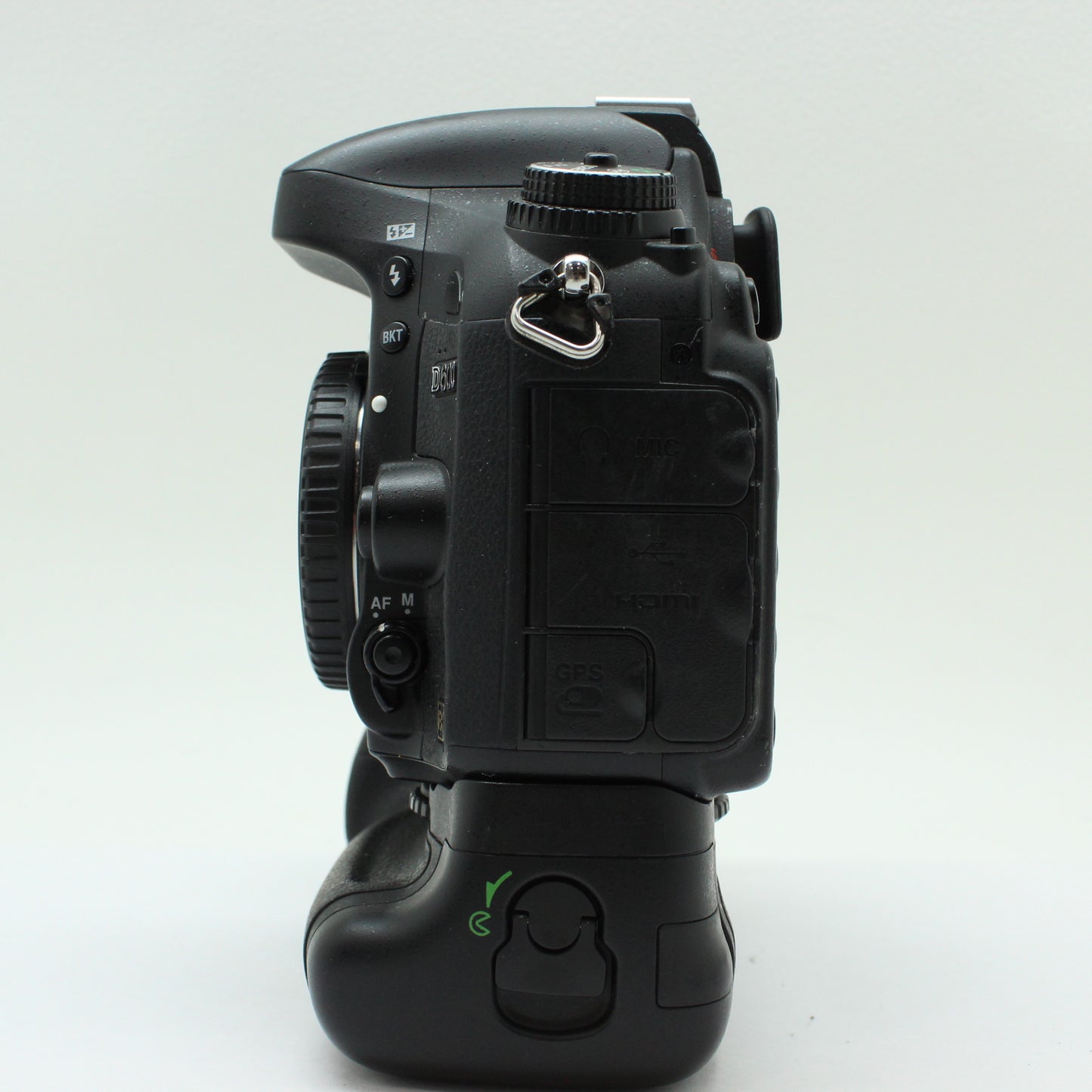 中古 Nikon D600グリップ付き