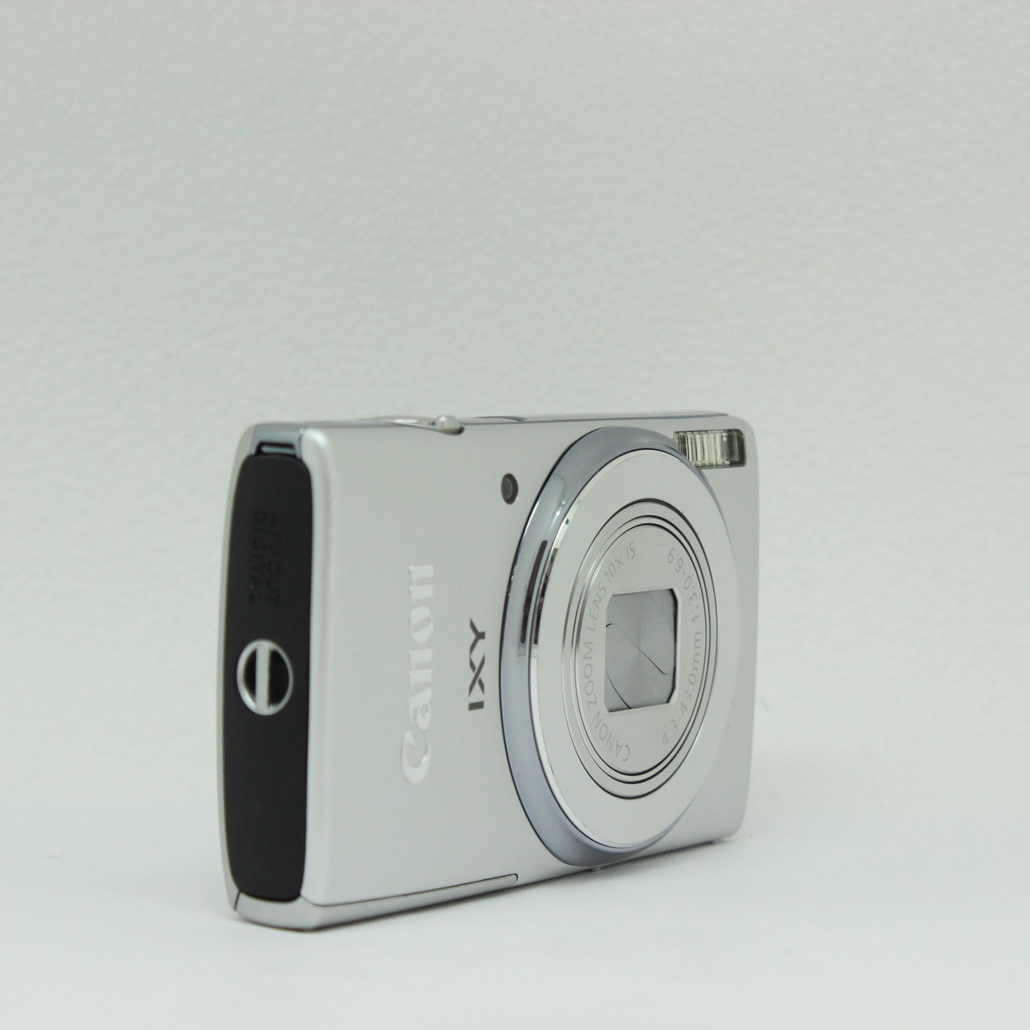 中古 Canon IXY 140 シルバー