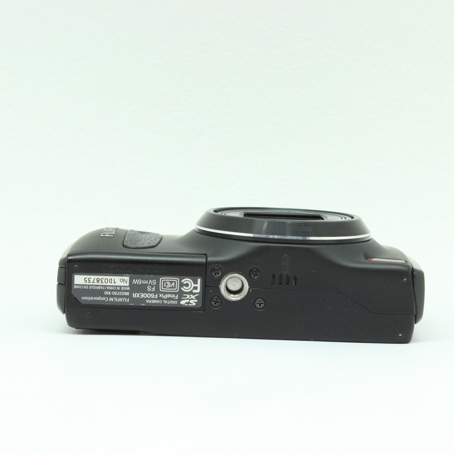 中古 FUJIFILM FINEPIX F600 EXR ブラック