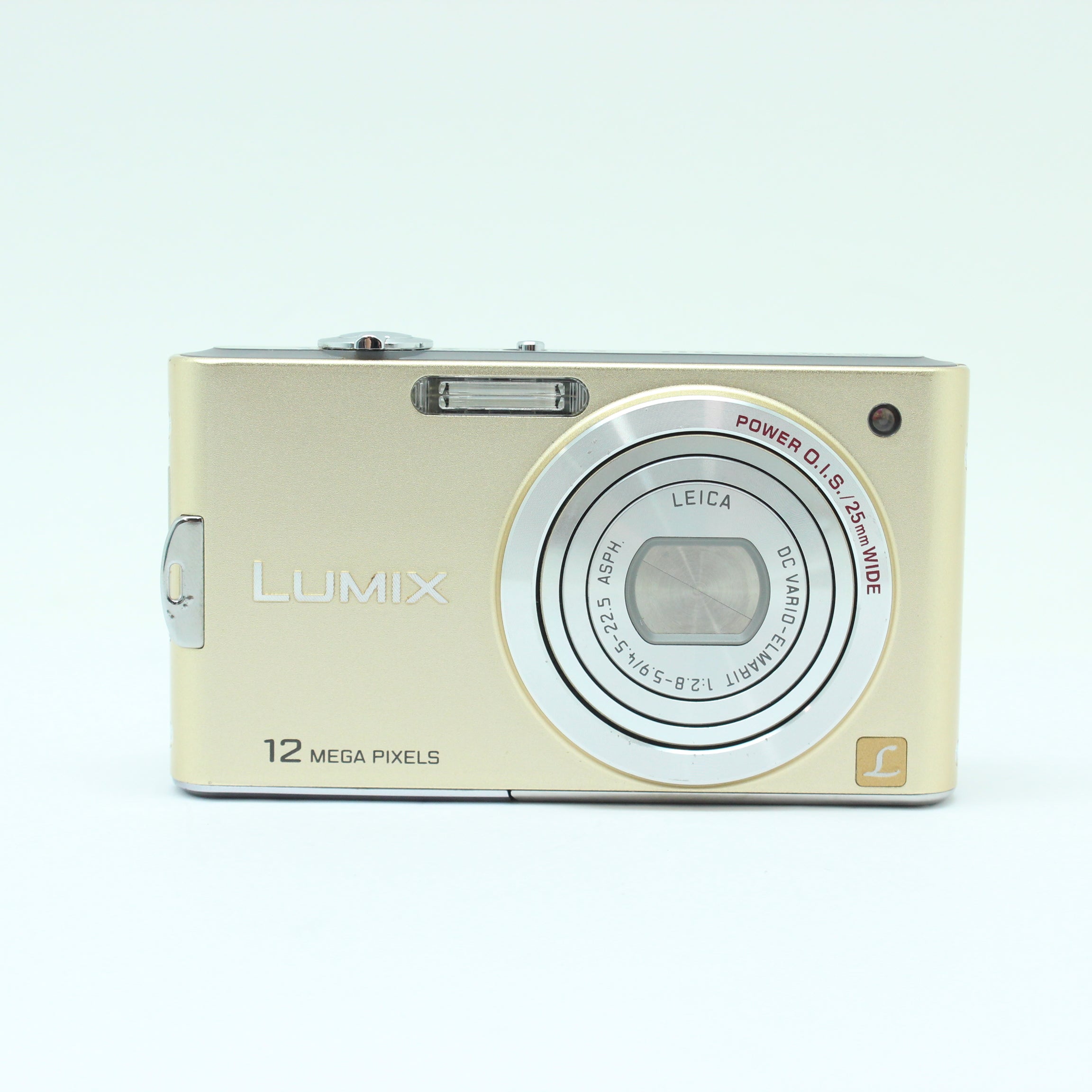 ���� Panasonic DMC-FX66 �S�[���h