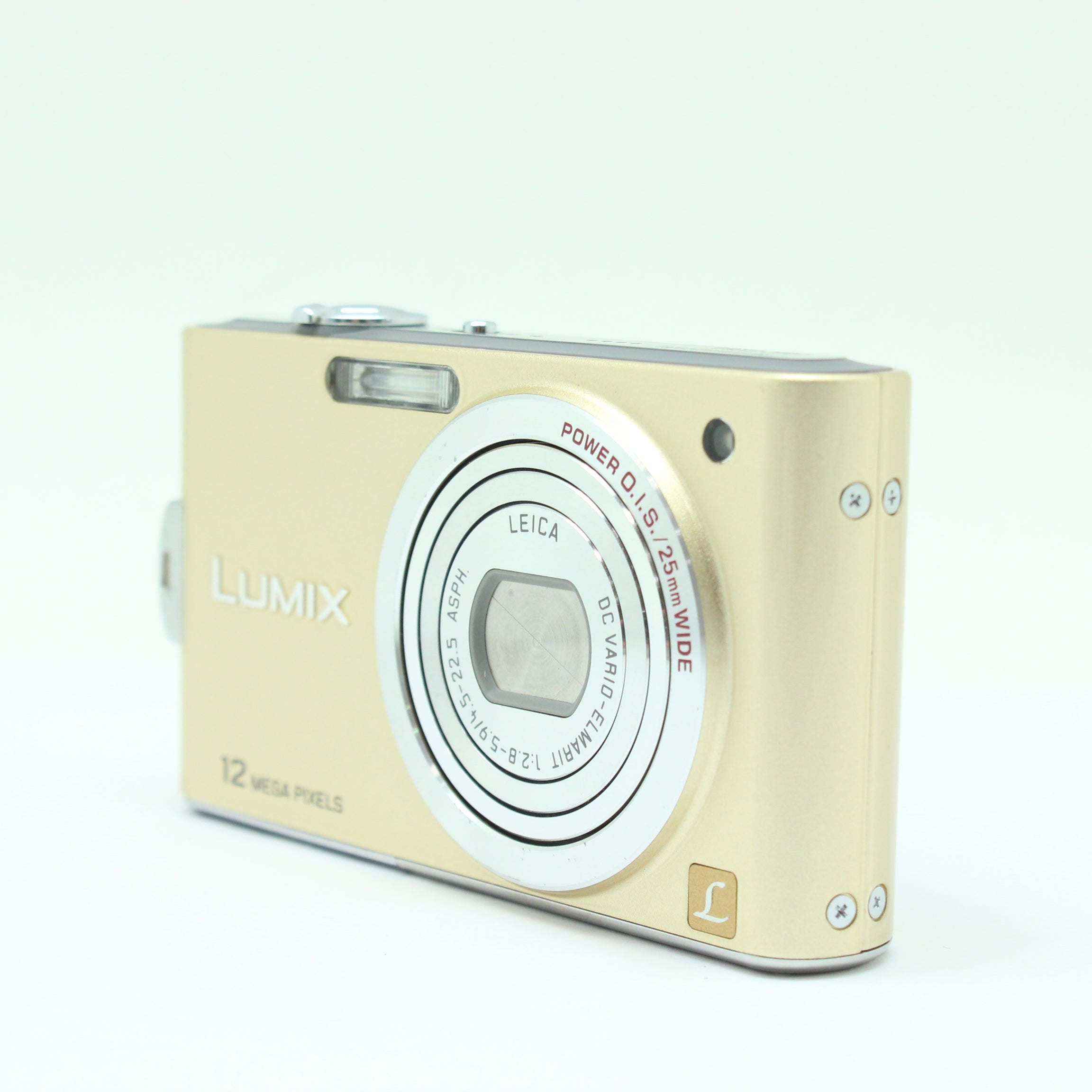 ���� Panasonic DMC-FX66 �S�[���h