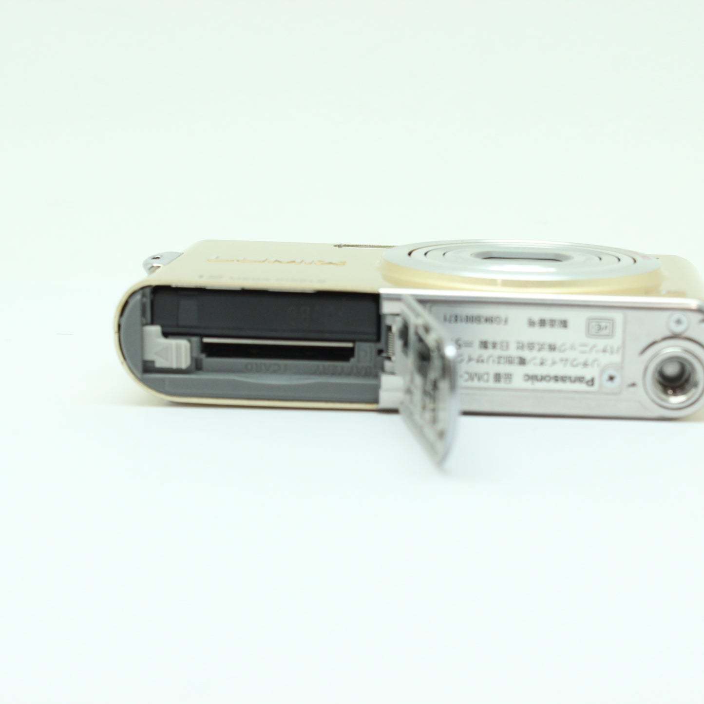 中古 Panasonic DMC-FX66 ゴールド