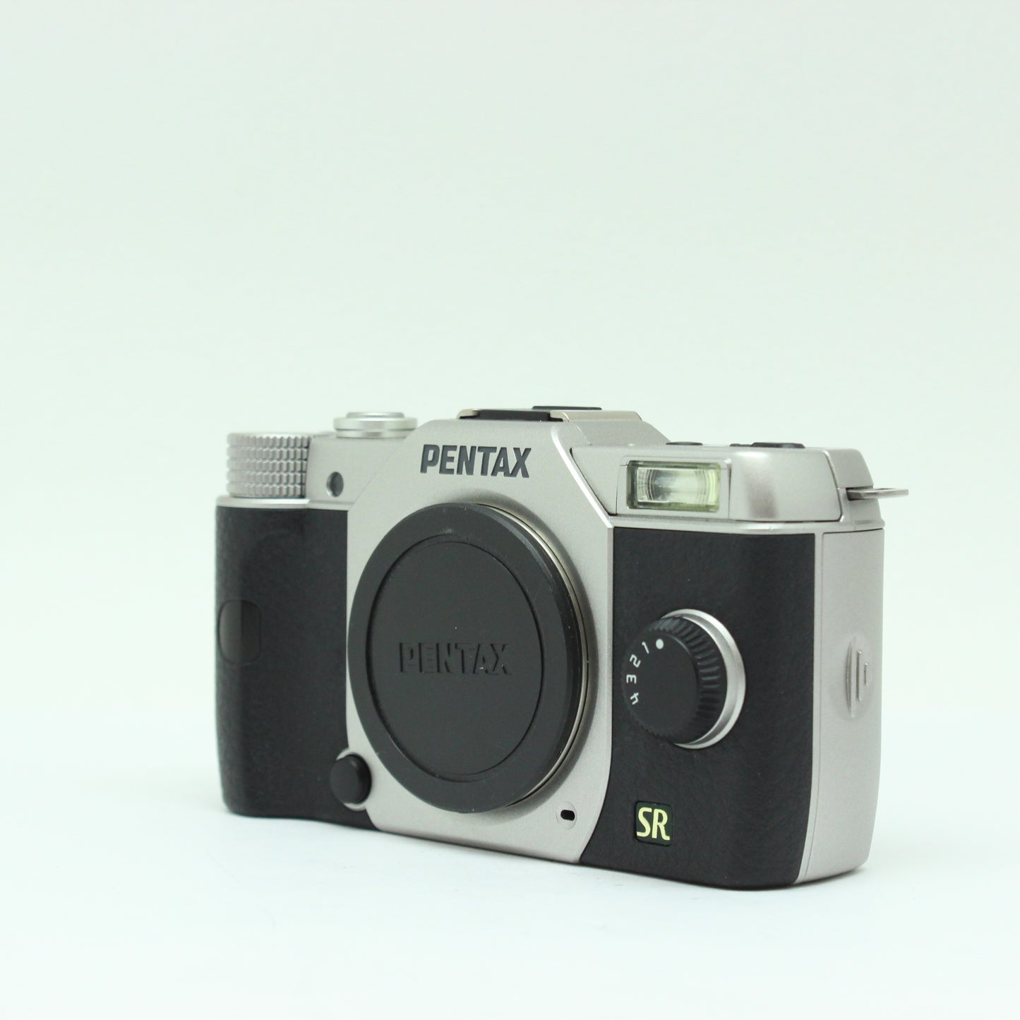 中古 PENTAX Q7 ボディ