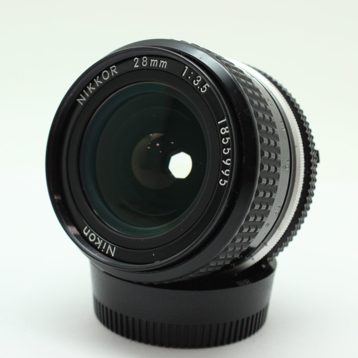 中古 Nikon NIKKOR Ai 28mm F3.5