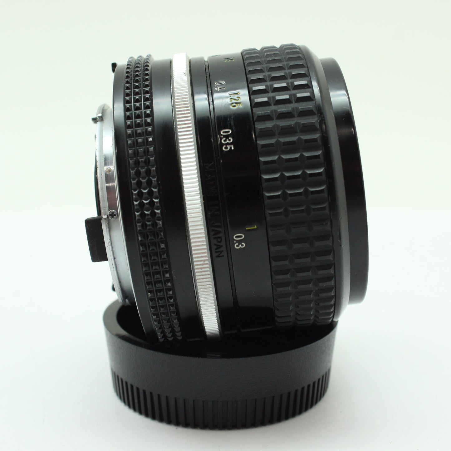 中古 Nikon NIKKOR Ai 28mm F3.5