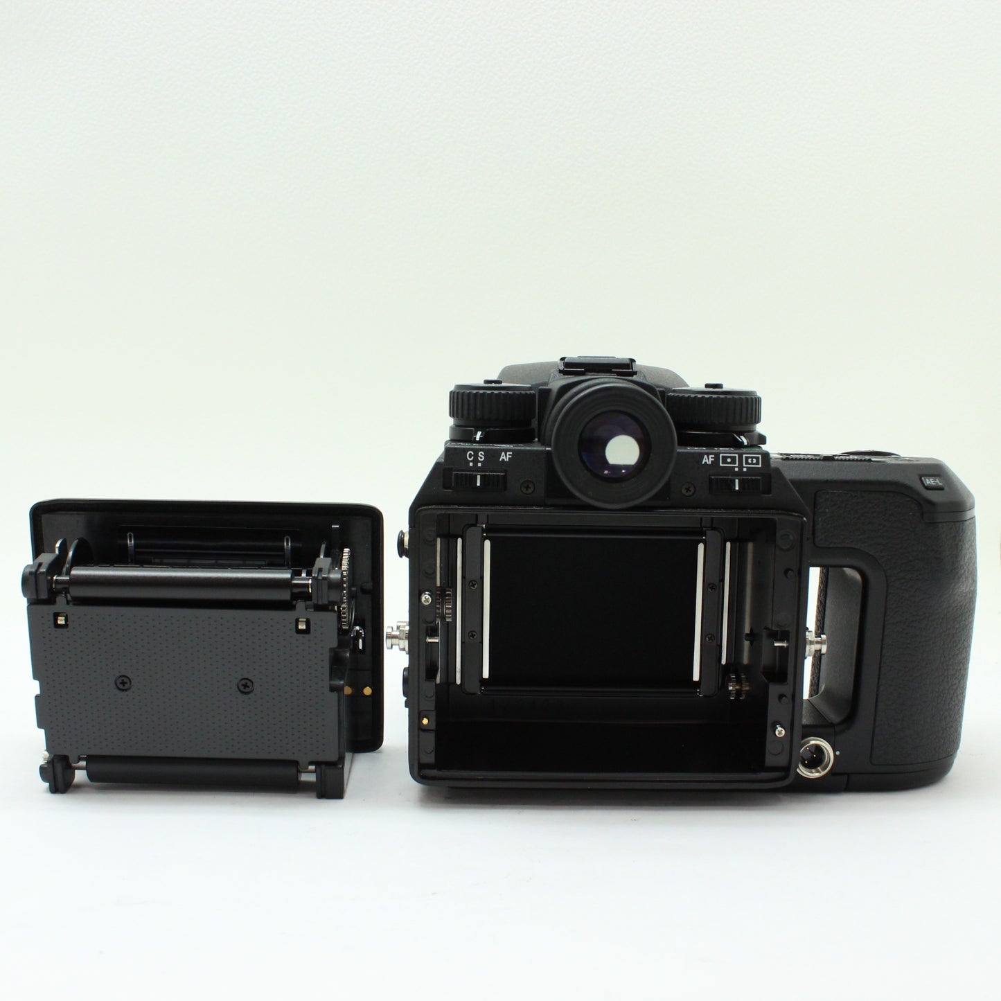 中古 PENTAX 645 NⅡボディ  【7月25日(土)YouTube生配信でご紹介】