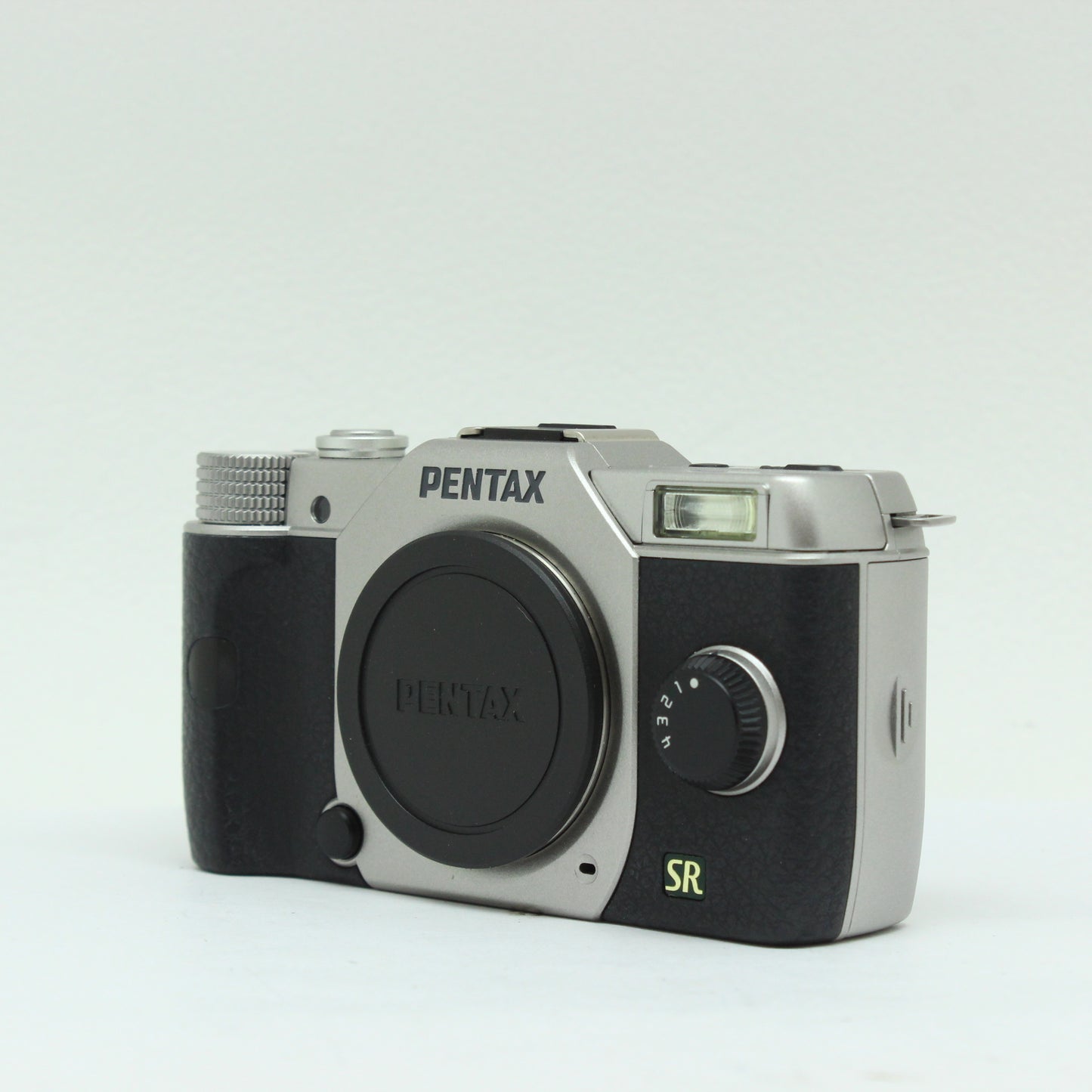中古 PENTAX Q7 Wズームキット シルバー
