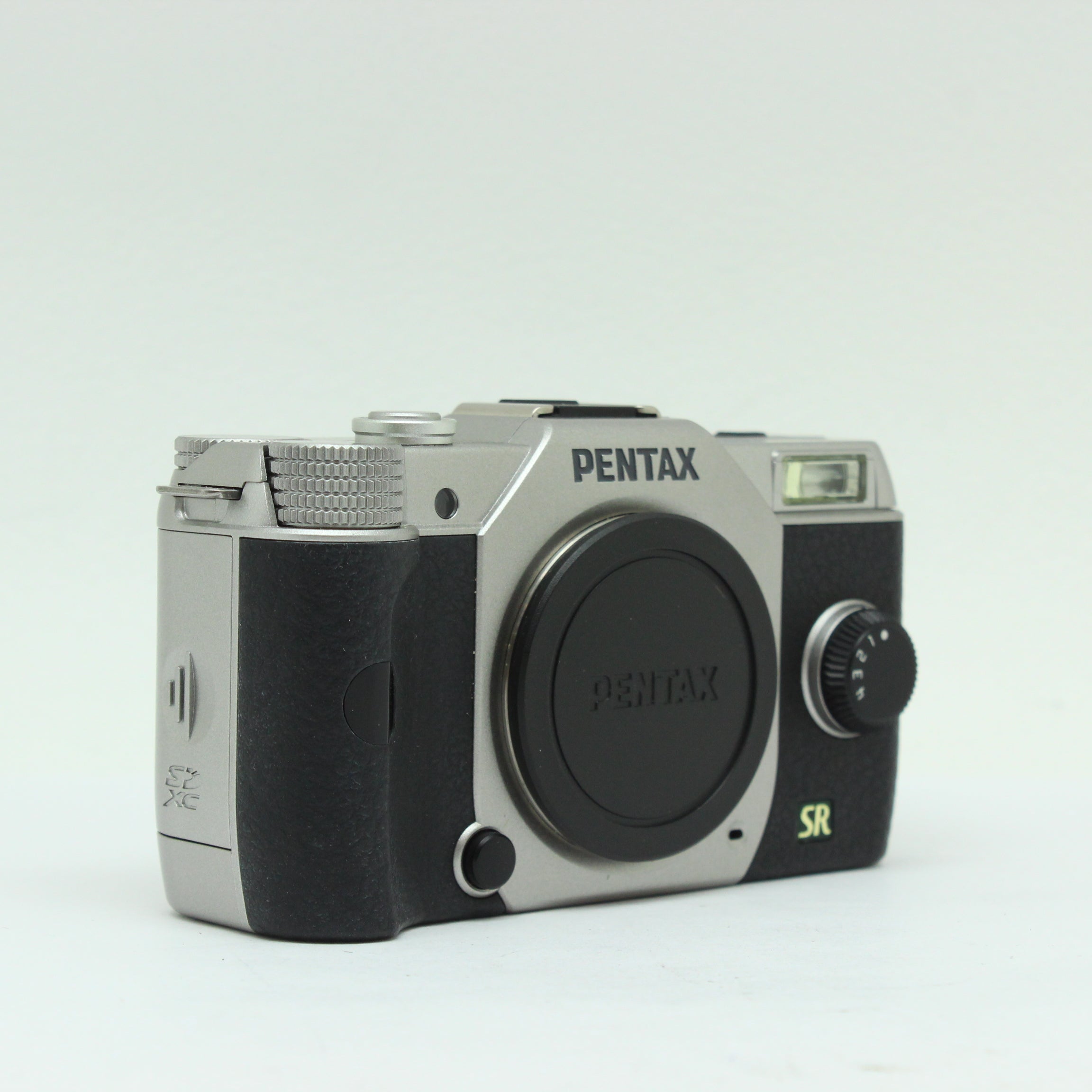 ���� PENTAX Q7 W�Y�[���L�b�g �V���o�[