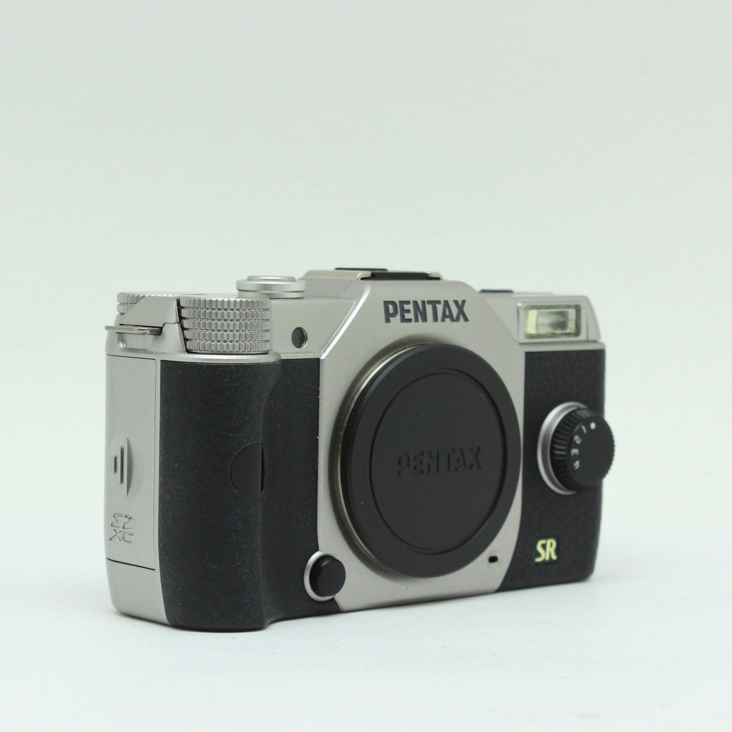 中古 PENTAX Q7 Wズームキット シルバー