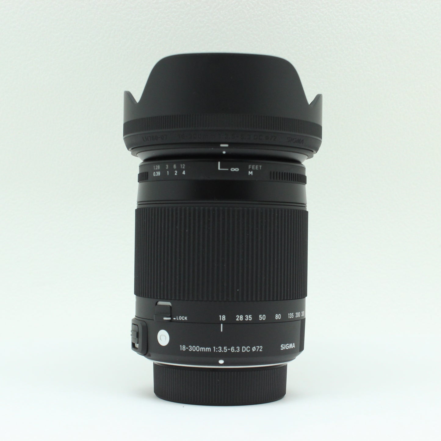 中古 SIGMA 18-300mm F3.5-6.3 DC OS HSM