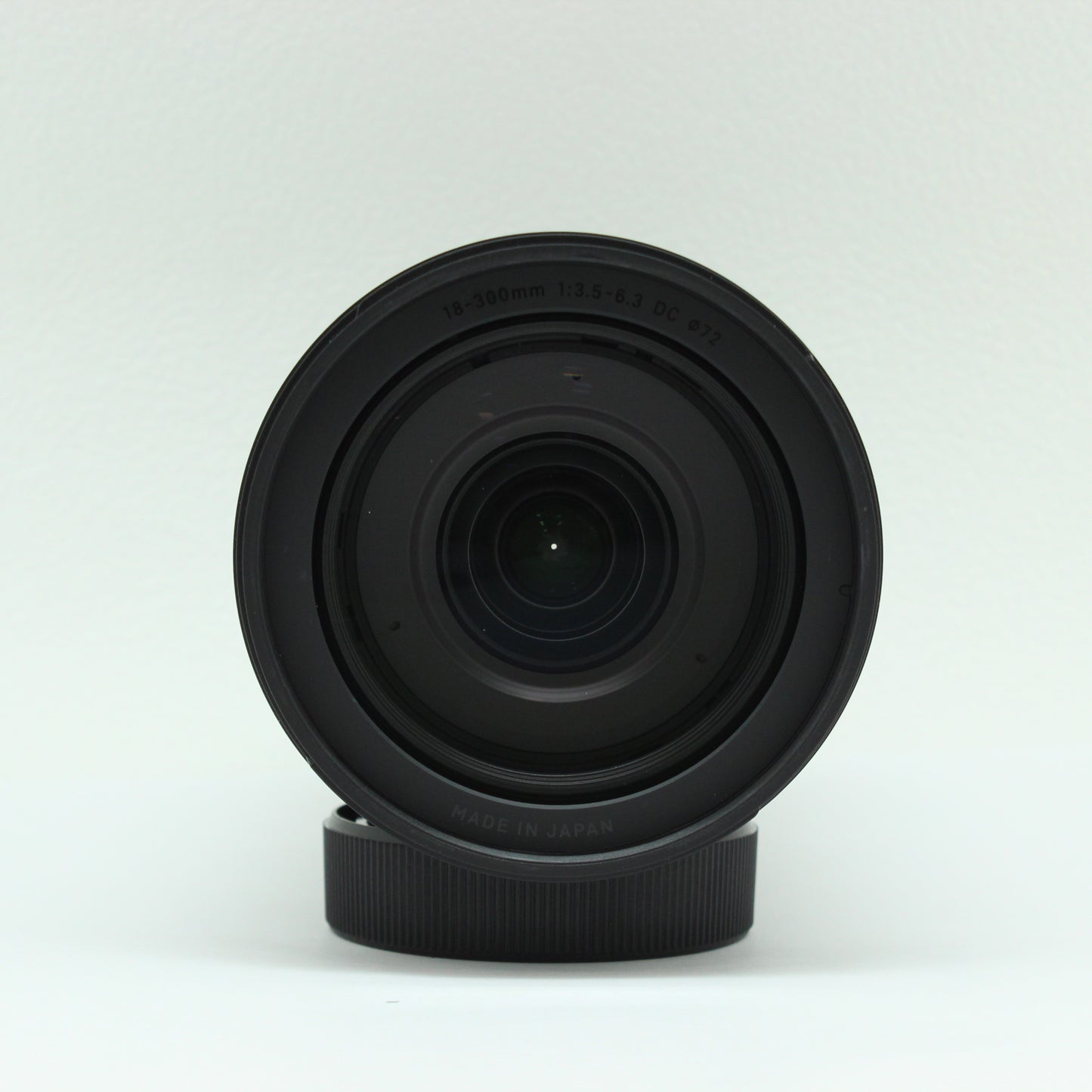中古 SIGMA 18-300mm F3.5-6.3 DC OS HSM