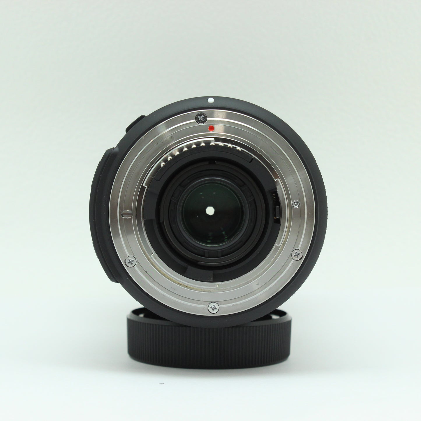 中古 SIGMA 18-300mm F3.5-6.3 DC OS HSM