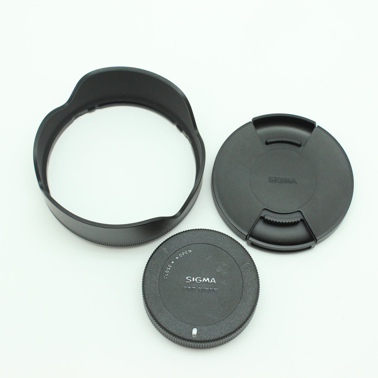 中古 SIGMA 18-300mm F3.5-6.3 DC OS HSM