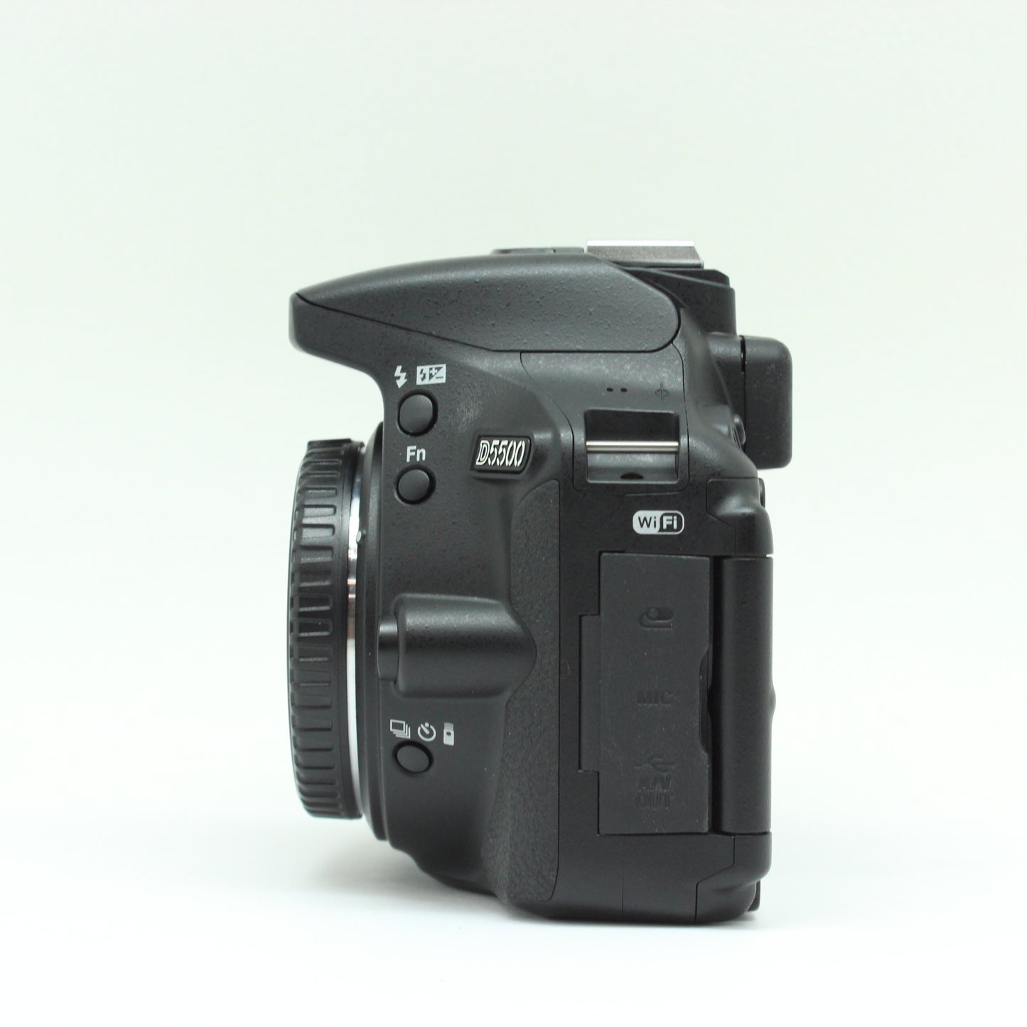 中古 Nikon D5500 ボディ