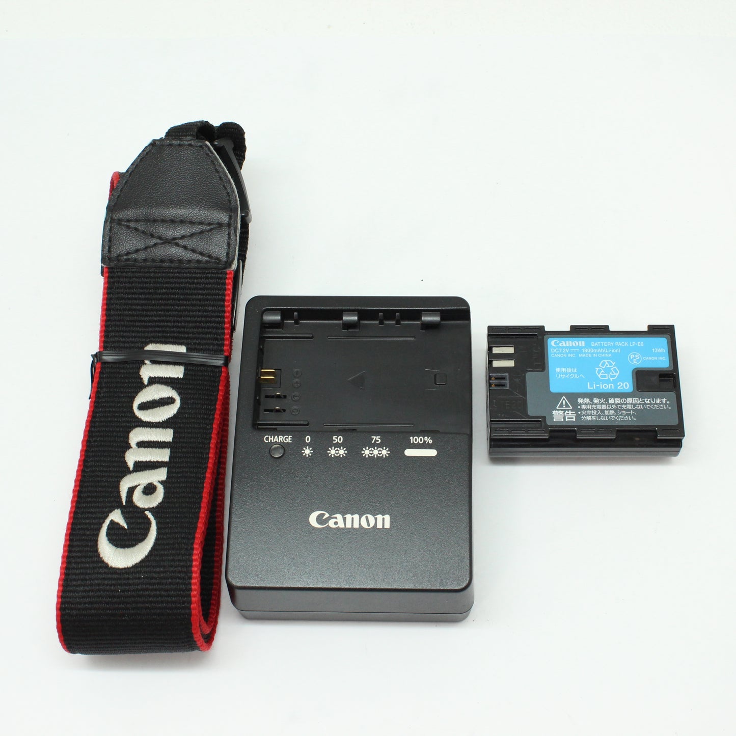 中古 Canon EOS 70D ボディ※予約商品