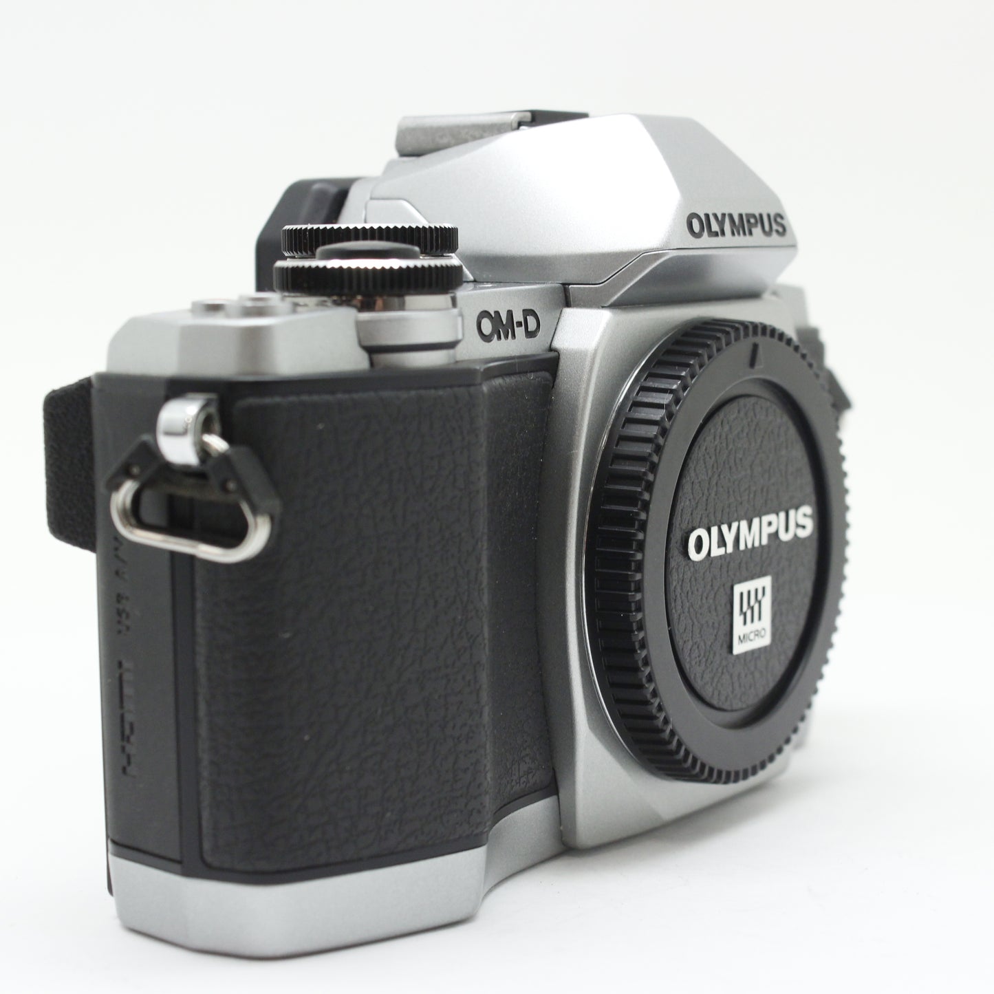 中古 OLYMPUS OM-D E-M10