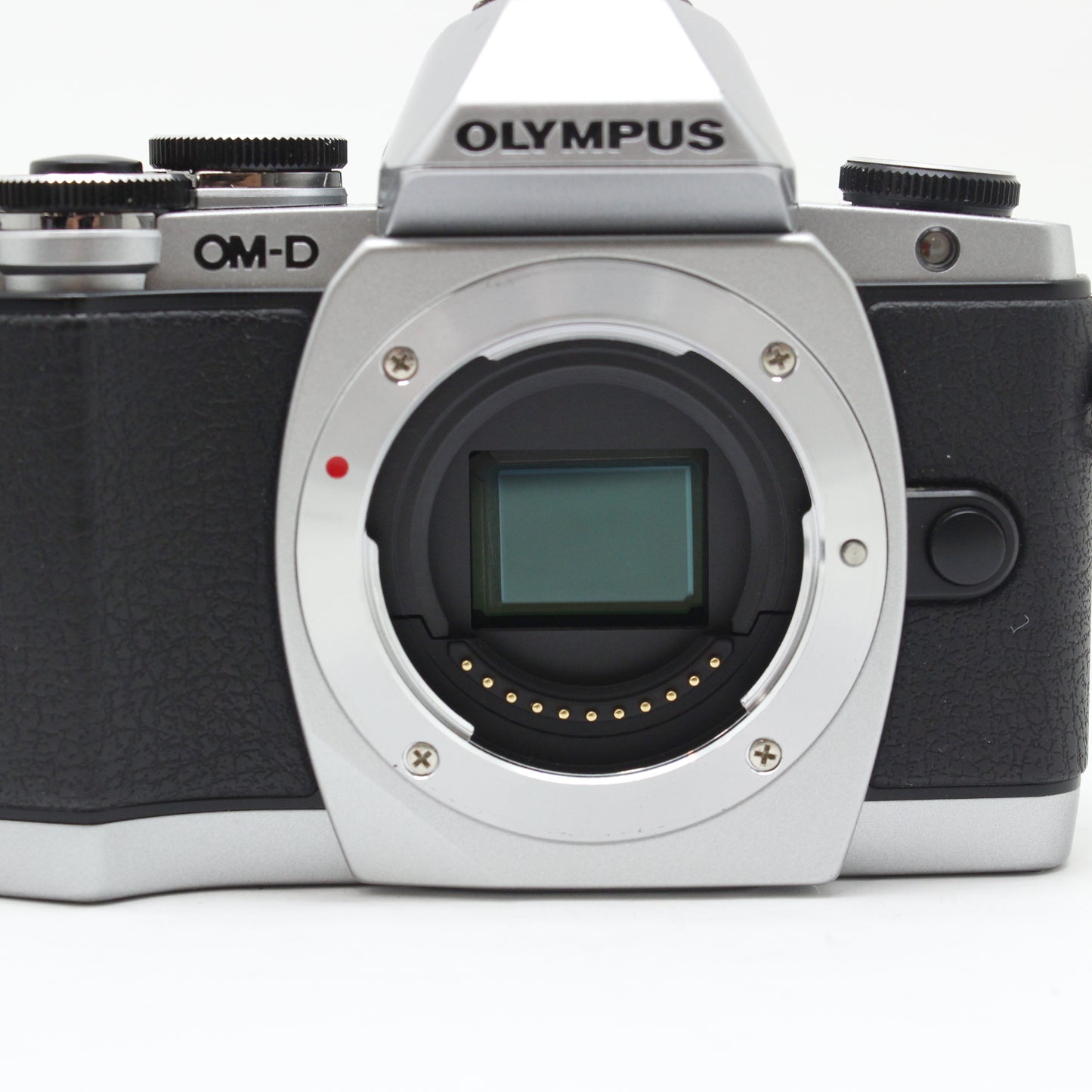 中古 OLYMPUS OM-D E-M10
