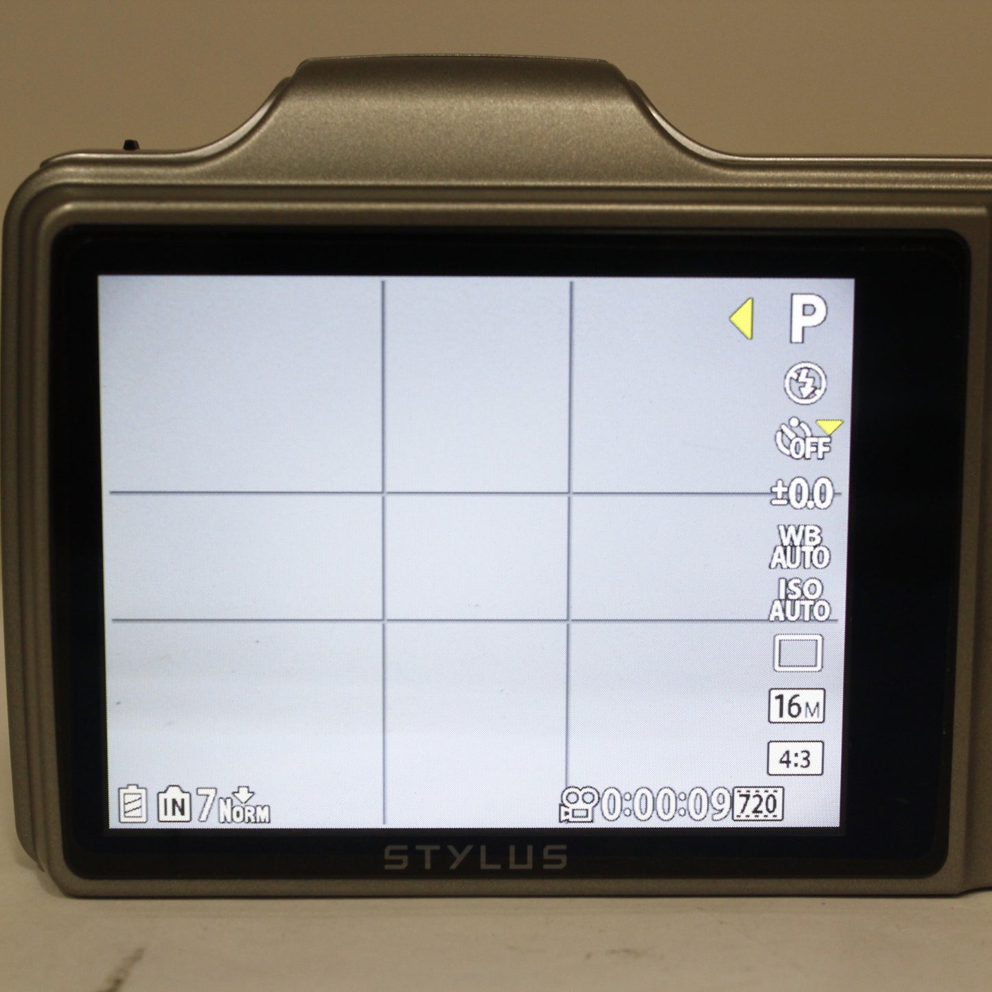 中古 OLYMPUS STYLUS SZ-15