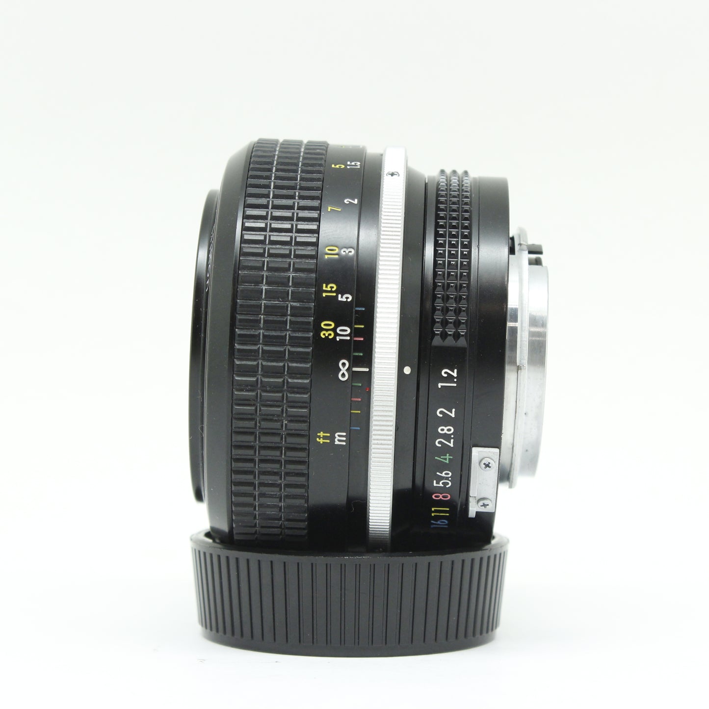中古 Nikon 非AI Nikkor 55mm F1.2【8月8日(土)Youtube生配信で紹介】