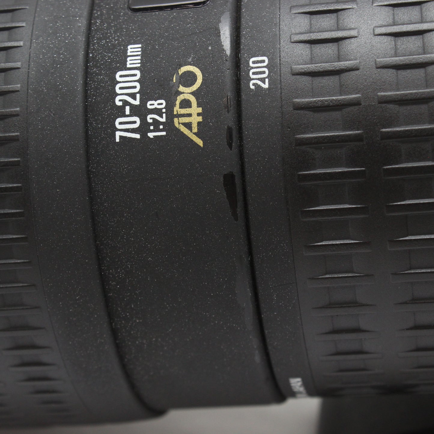 中古 SIGMA 70-200mm F2.8 EX APO