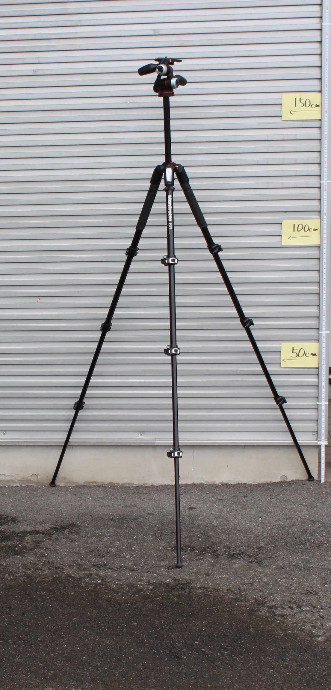 中古 Manfrotto MK190XPRO4-3W 【8月18日(火)Youtube生配信で紹介】