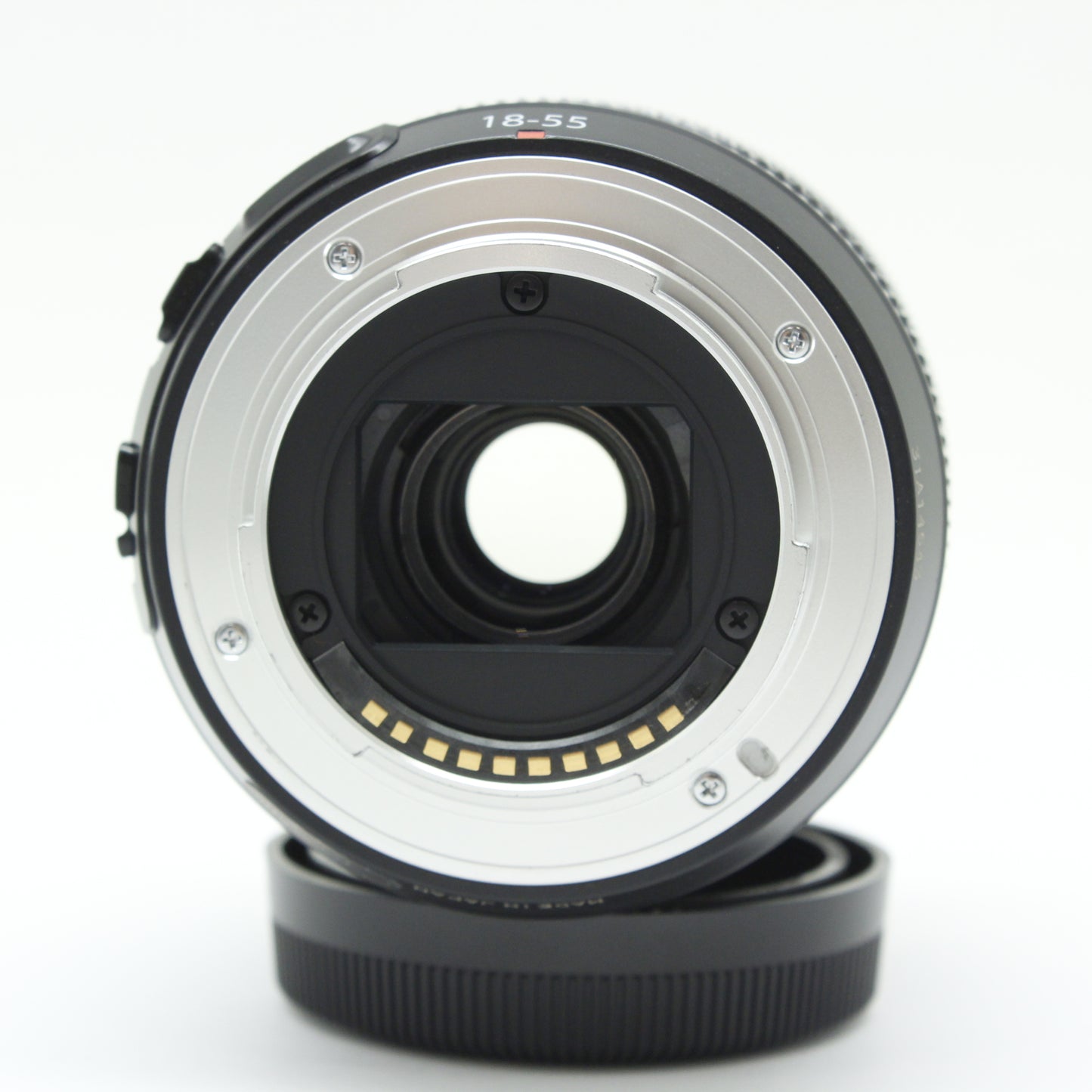 中古 FUJIFILM FUJINON EBC XF 18-55mm F2.8-4 R LM OIS 【8月29日(土)Youtube生配信で紹介】