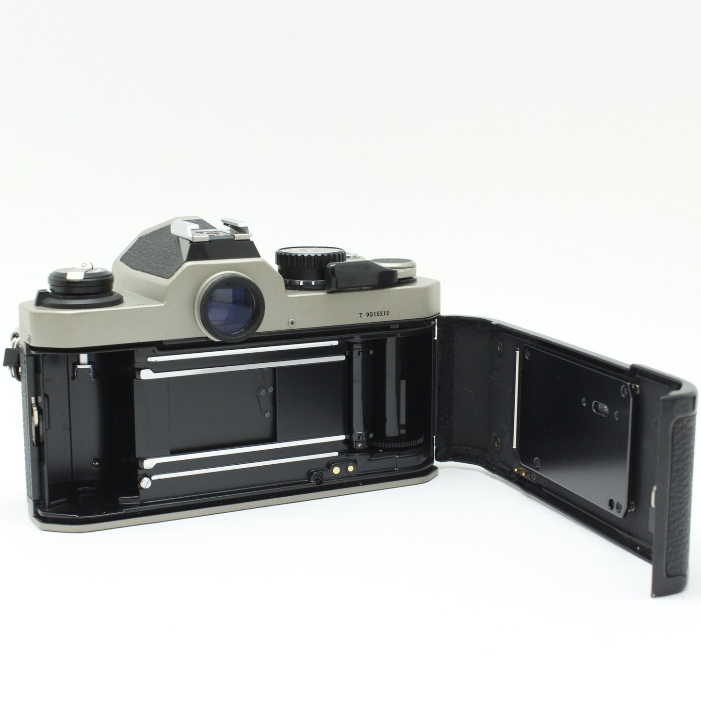 中古 Nikon NEW FM2/T 【8月29日(土)Youtube生配信で紹介】