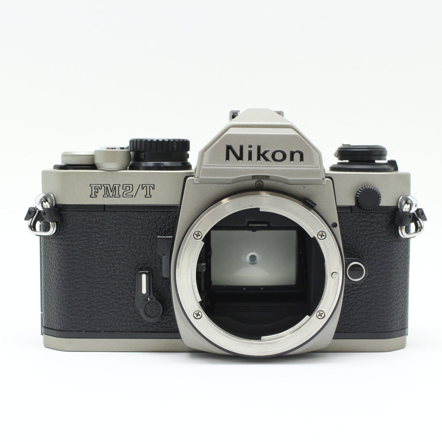 中古 Nikon NEW FM2/T 【8月29日(土)Youtube生配信で紹介】