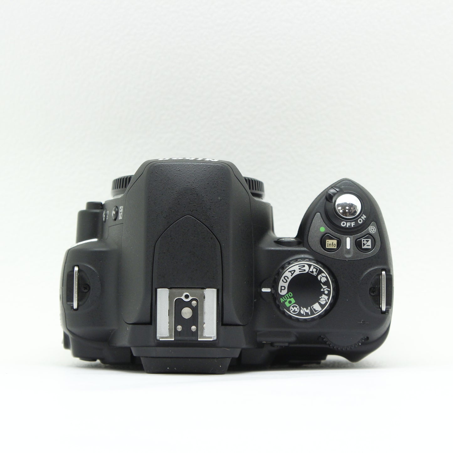 中古 Nikon D40X