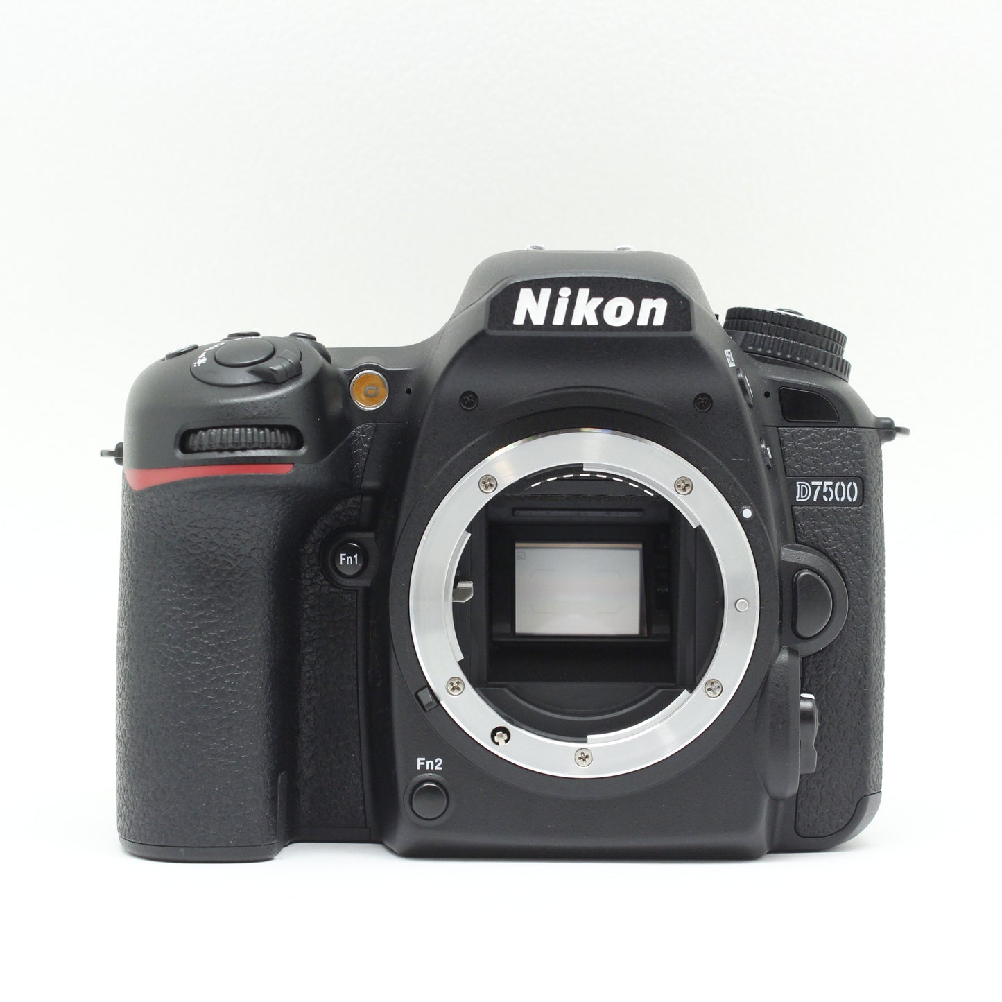 中古 Nikon D7500