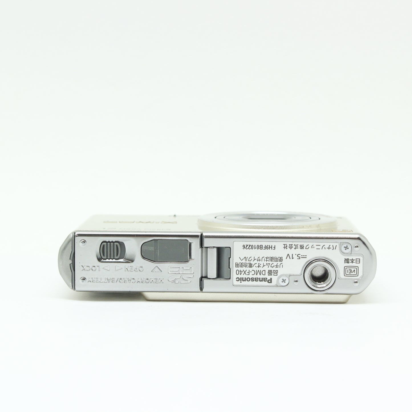 中古 Panasonic LUMIX DMC-FX40