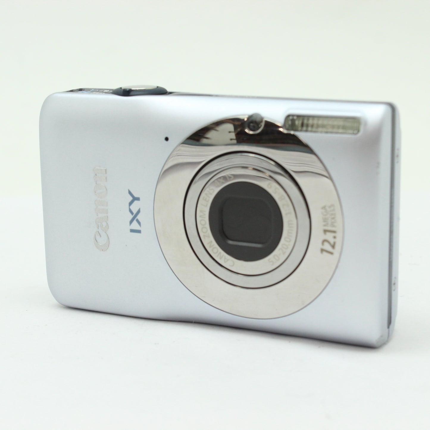 中古 Canon IXY 200F