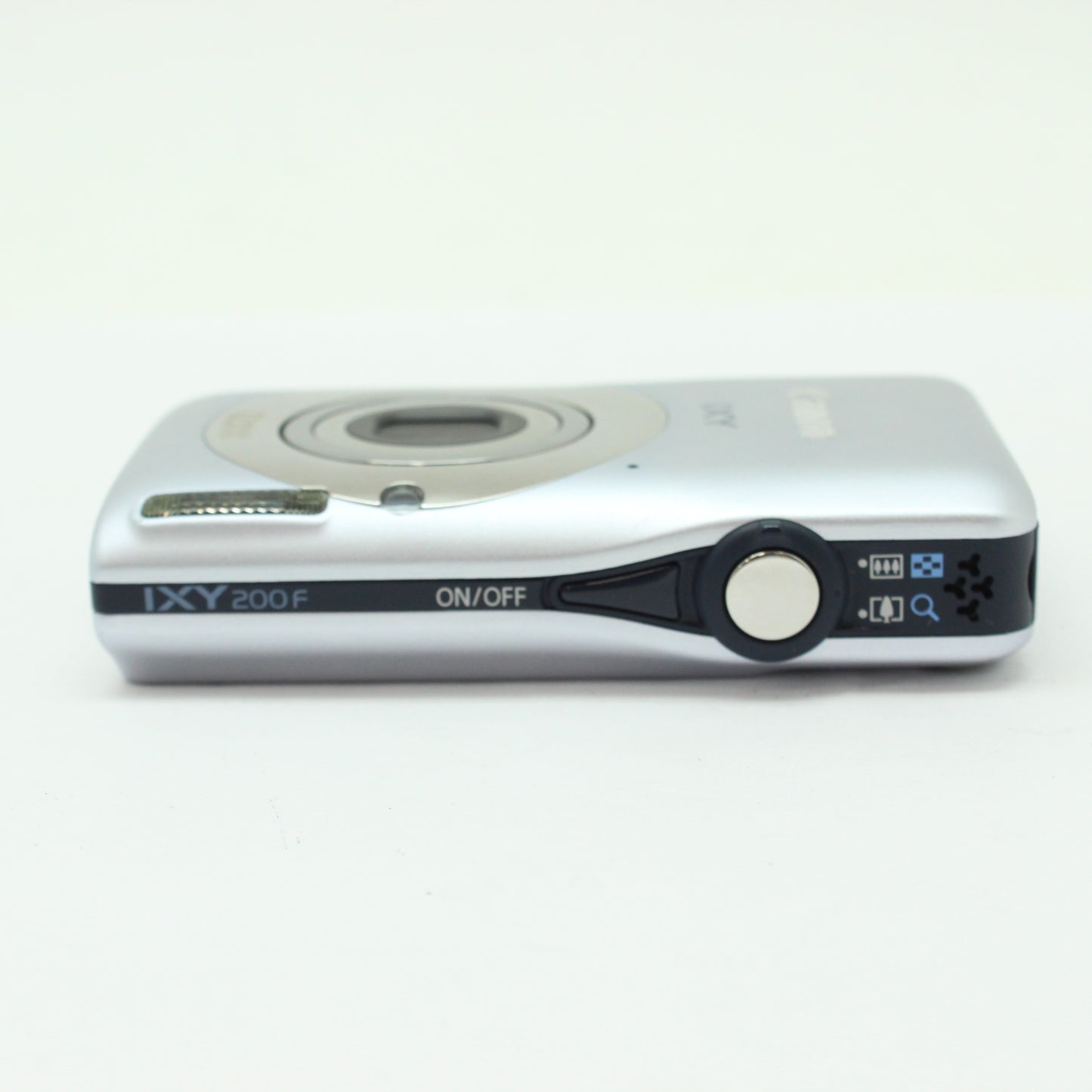 中古 Canon IXY 200F