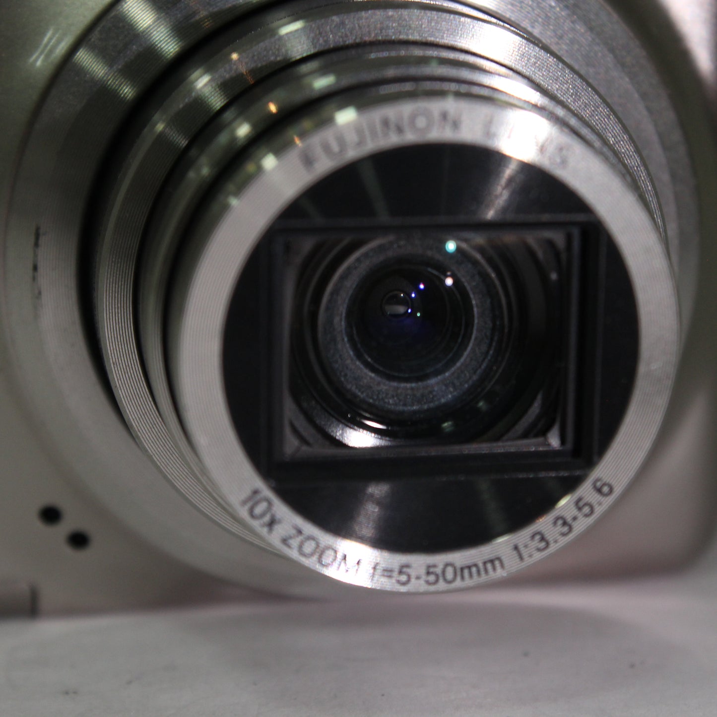 中古 FUJIFILM FINEPIX F80 EXR