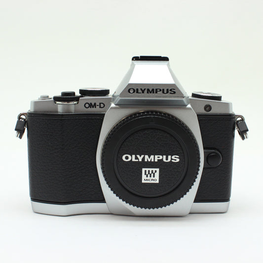 中古 OLYMPUS E-M5 ボディ
