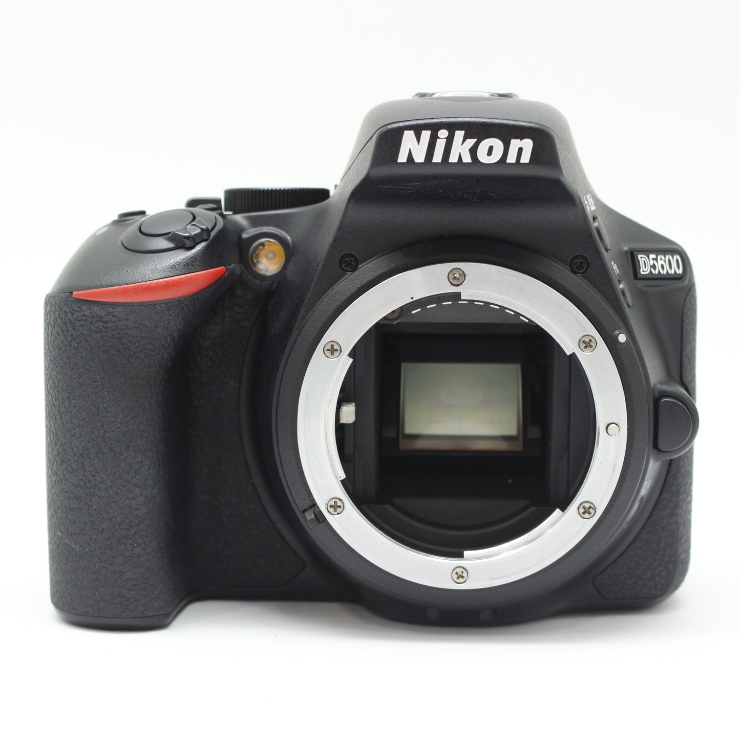 中古 Nikon D5600　ボディ