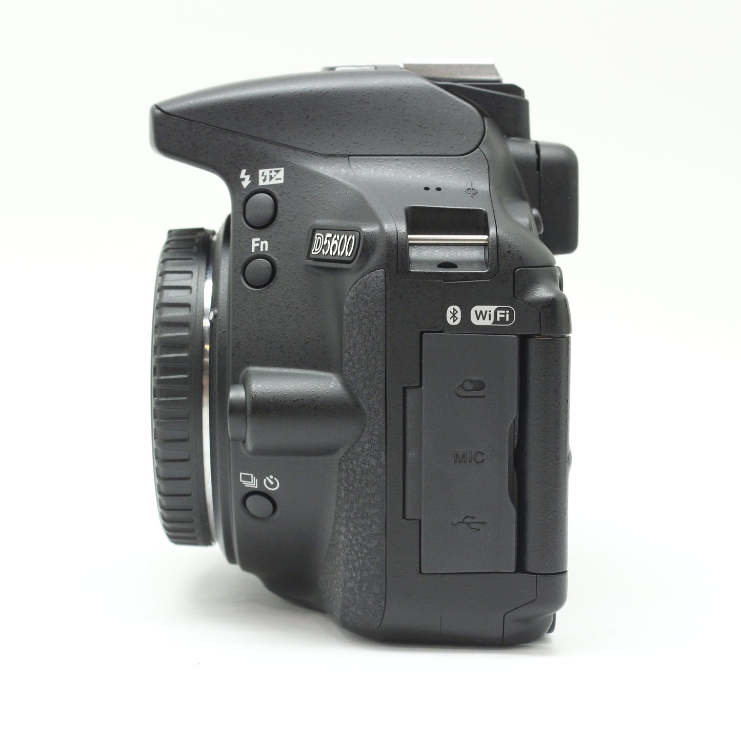 中古 Nikon D5600　ボディ
