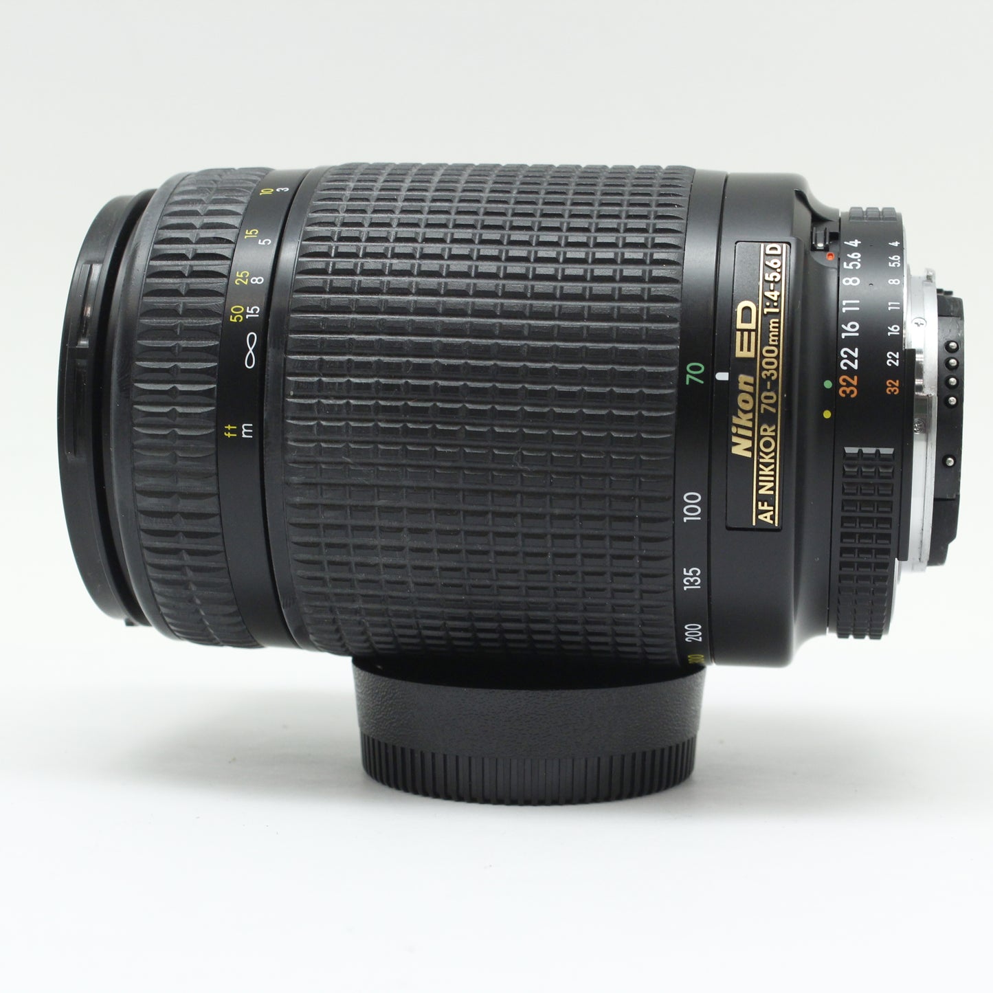 中古 Nikon AF NIKKOR 70-300mm F4-5.6 D