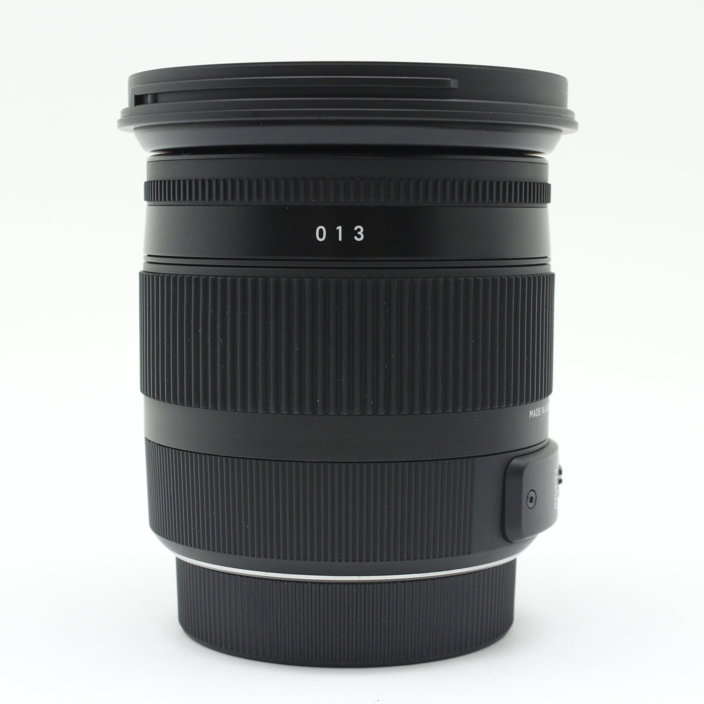 中古 SIGMA 17-70mm F2.8-4 DC MACRO HSM　【9月26日(土)YouTube生配信でご紹介】