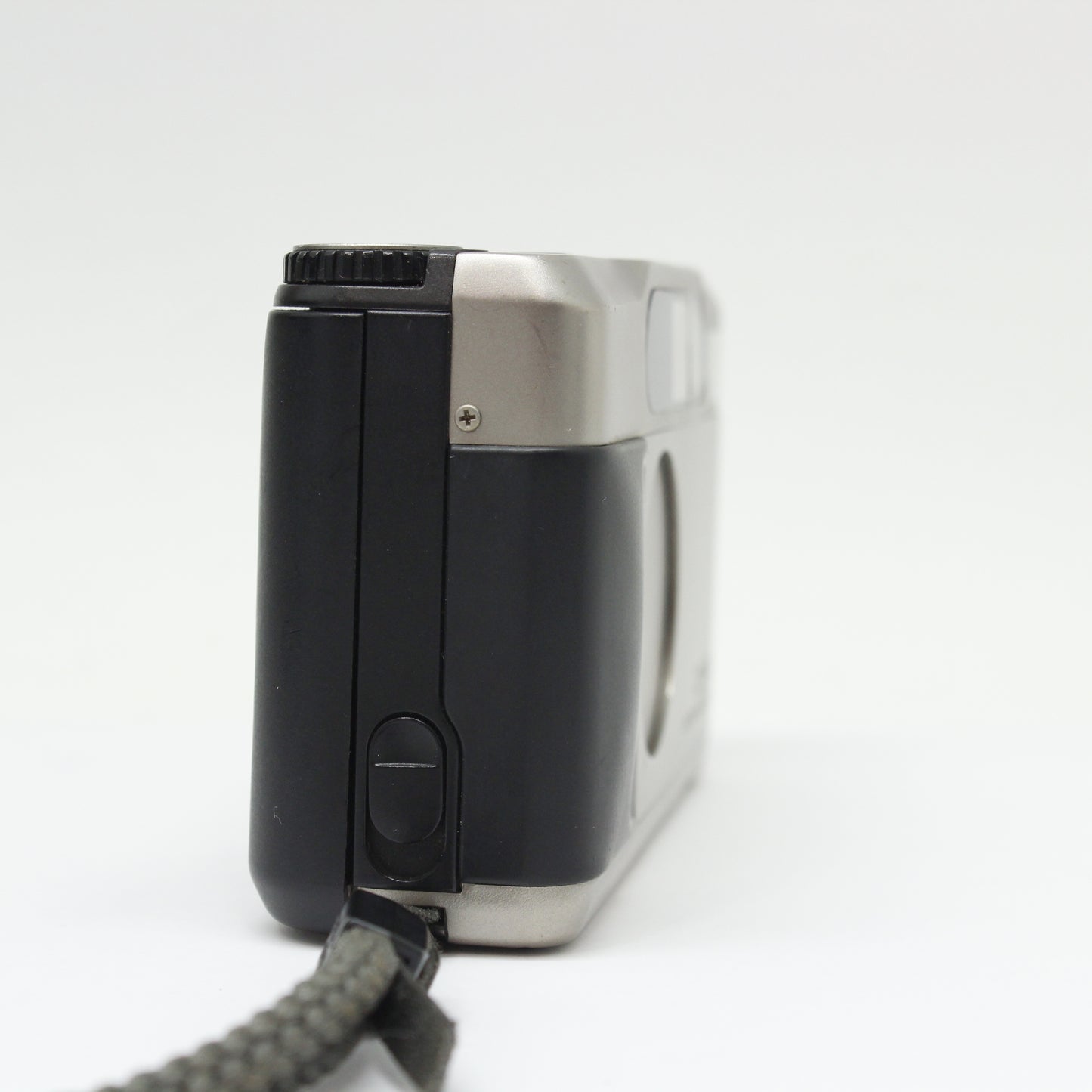 中古 CONTAX T2 チタンクローム　【9月26日(土)YouTube生配信でご紹介】