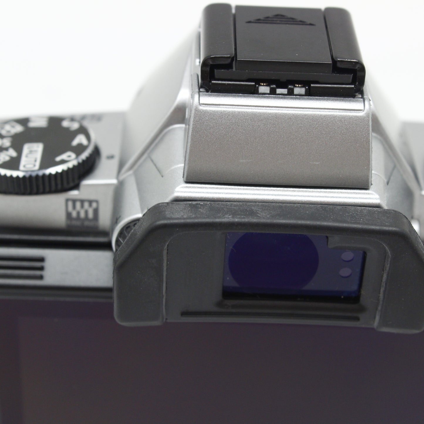 中古 OLYMPUS OM-D E-M5