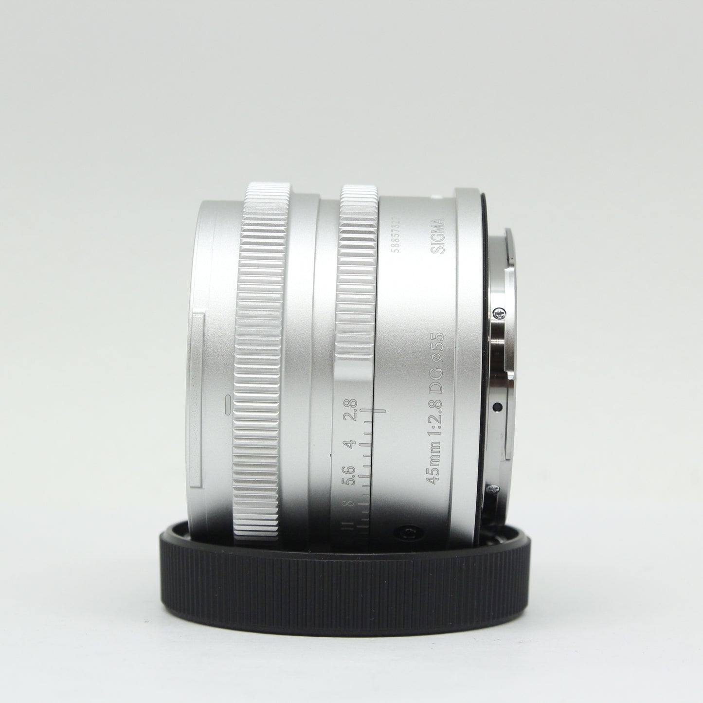 中古 SIGMA 45mm F2.8 DG Contemporary Lマウント シルバー【10月10日(土)YouTube生配信でご紹介】
