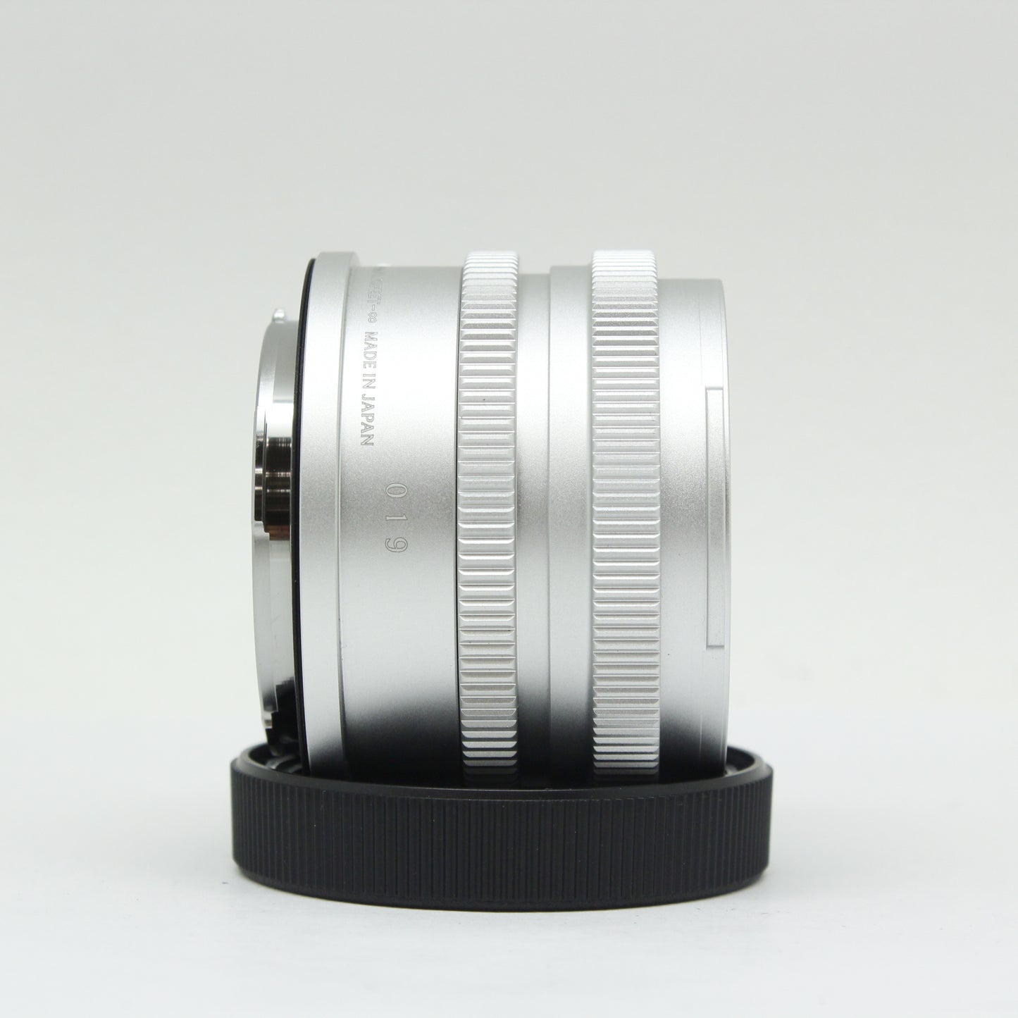 中古 SIGMA 45mm F2.8 DG Contemporary Lマウント シルバー【10月10日(土)YouTube生配信でご紹介】