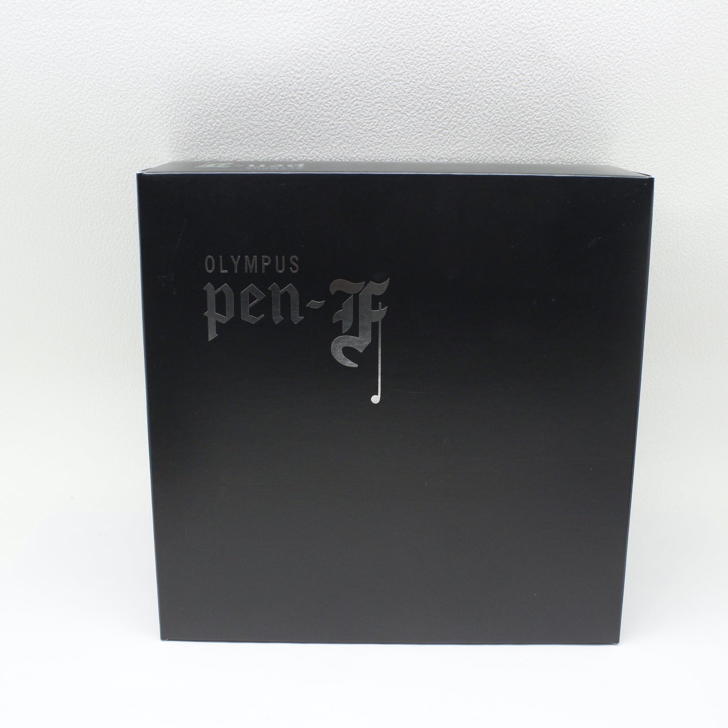中古 OLYMPUS PEN-F シルバー ボディ【10月10日(土)YouTube生配信でご紹介】