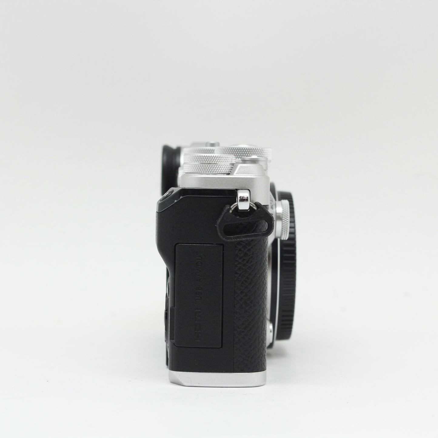 中古 OLYMPUS PEN-F シルバー ボディ【10月10日(土)YouTube生配信でご紹介】