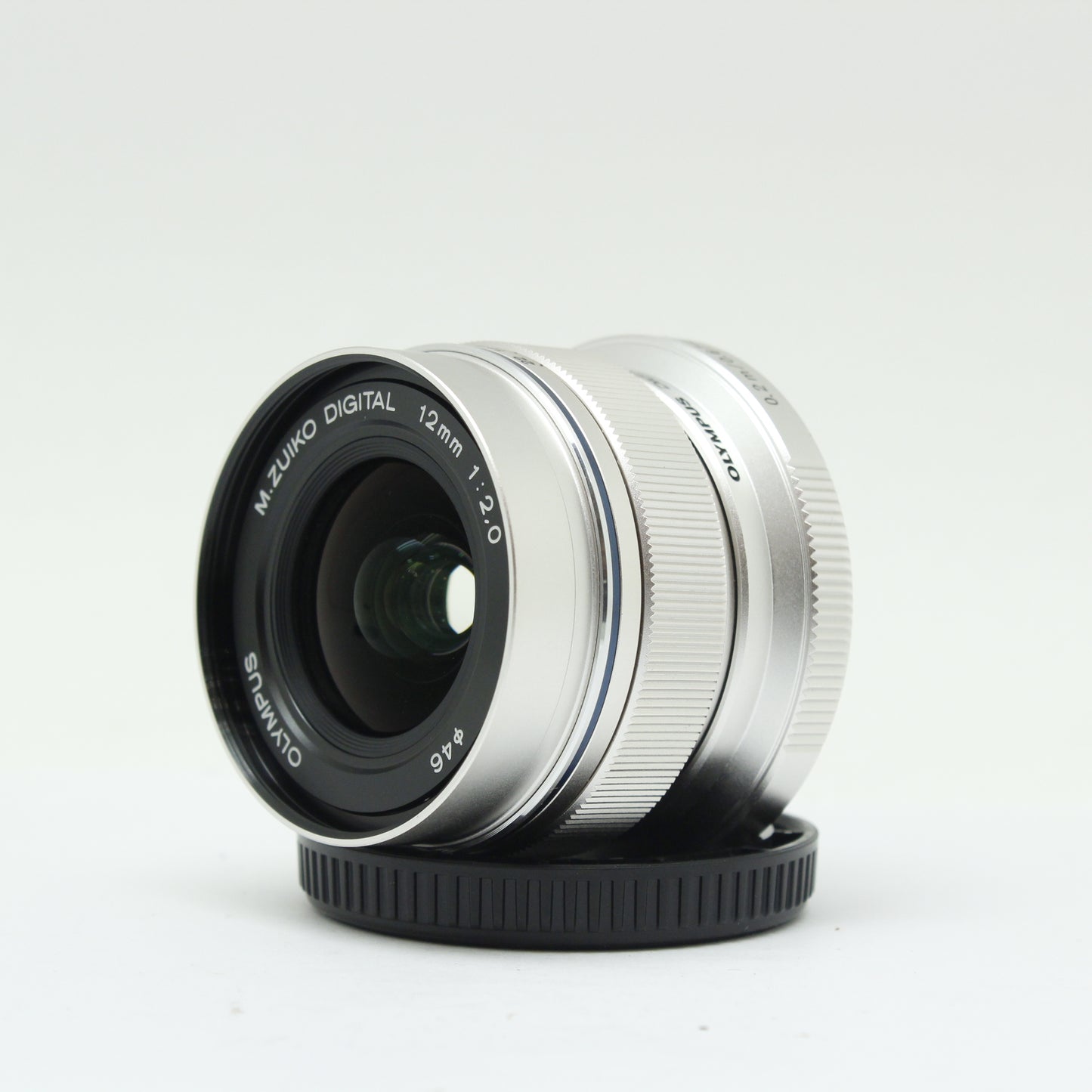 中古OLYMPUS M.ZUIKO DIGITAL ED 12mm F2.0 シルバー【10月10日(土)YouTube生配信でご紹介】