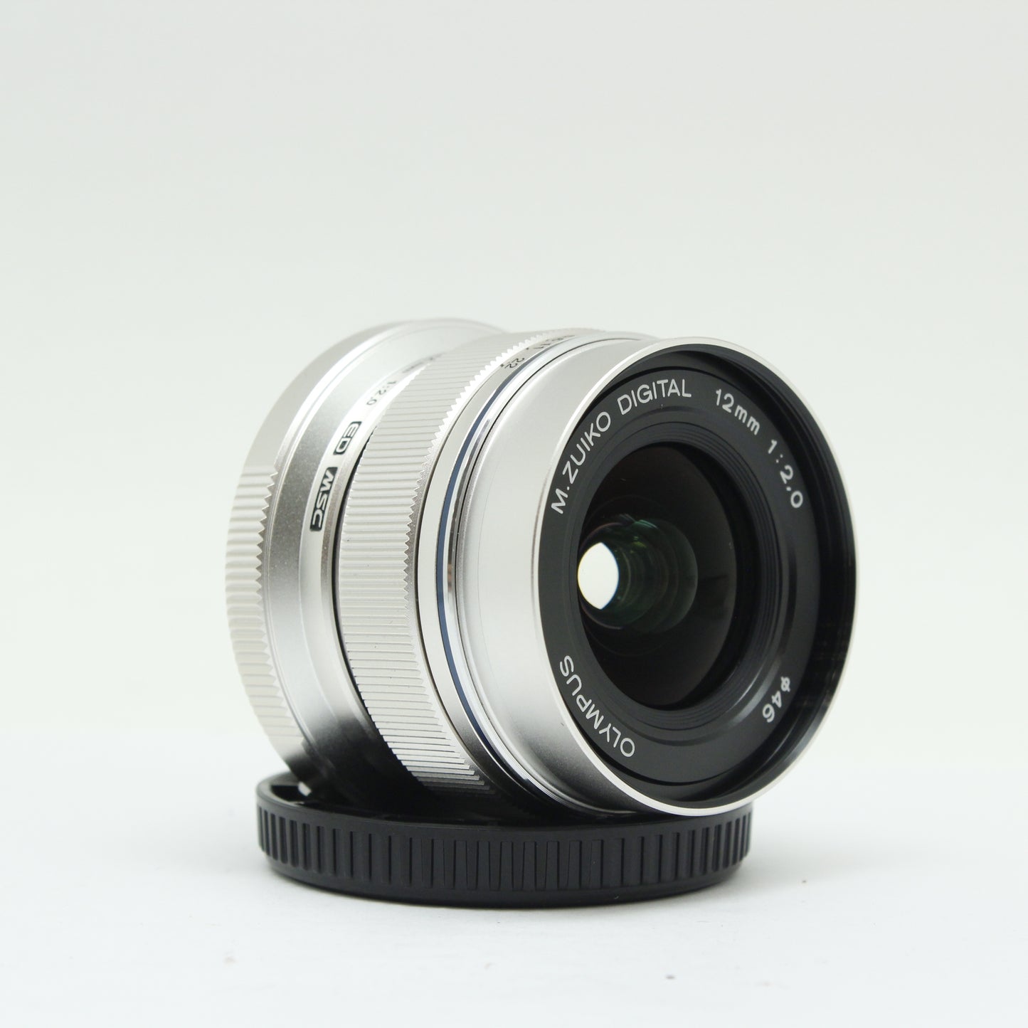 中古OLYMPUS M.ZUIKO DIGITAL ED 12mm F2.0 シルバー【10月10日(土)YouTube生配信でご紹介】