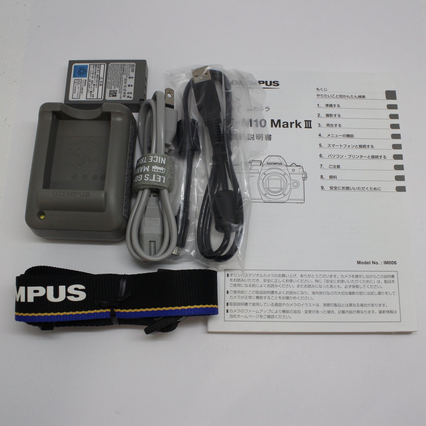 中古 OLYMPUS E-M10 Mark III ※予約商品