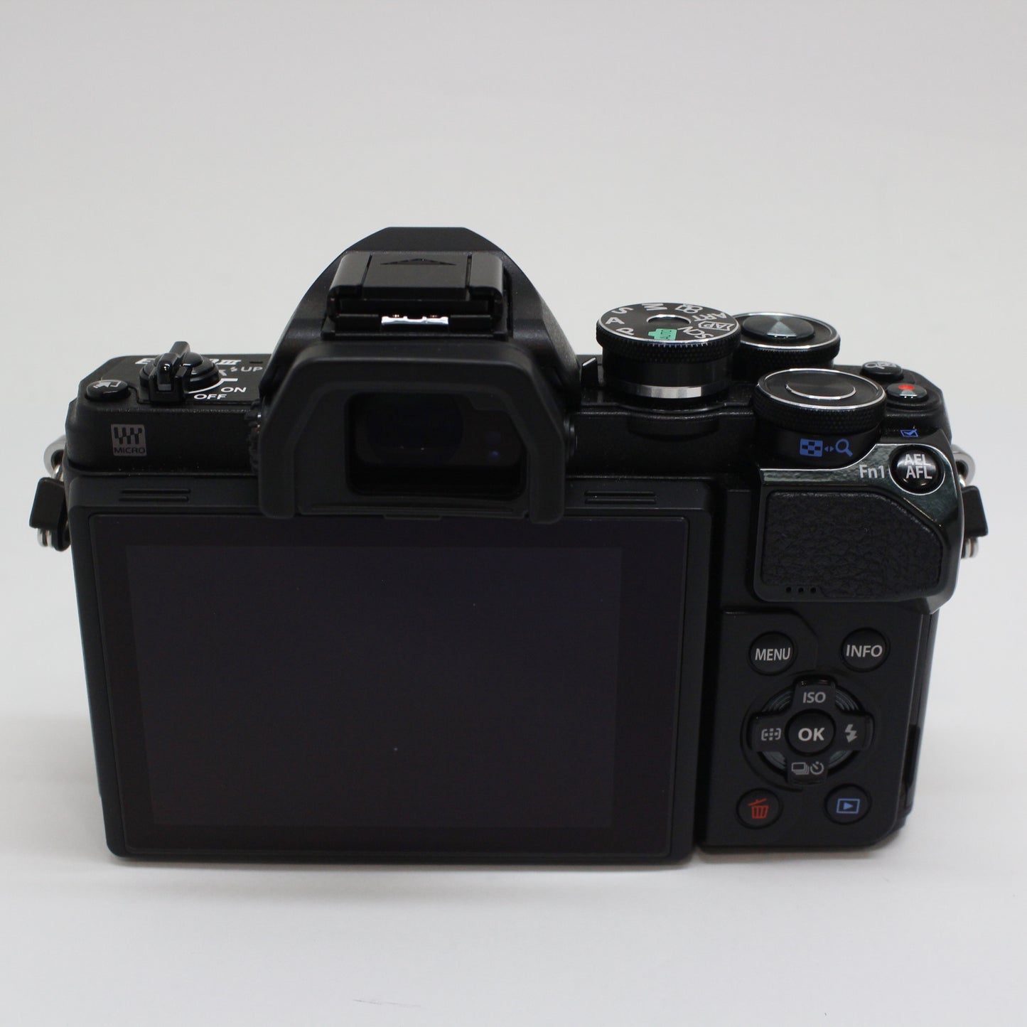 中古 OLYMPUS E-M10 Mark III ※予約商品